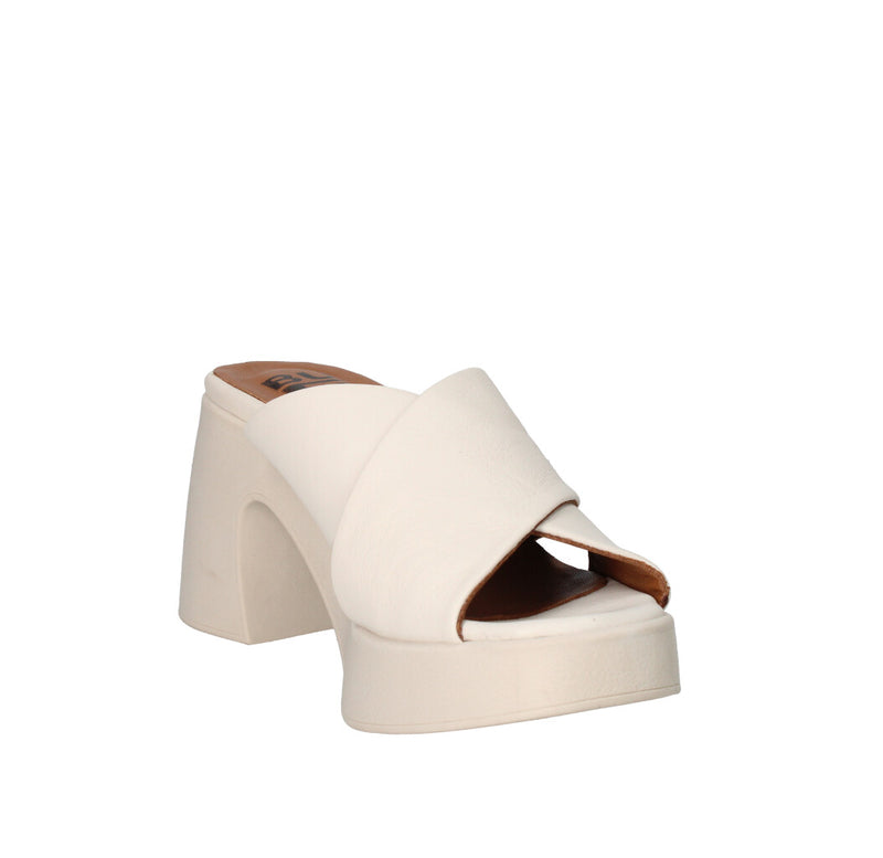 BUENO SCALZATO Donna WY12201 CREAM