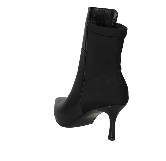 UMA PARKER TRONCHETTO Donna 418 NERO